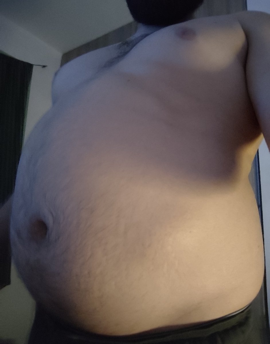 Maxballoon97 tweet media