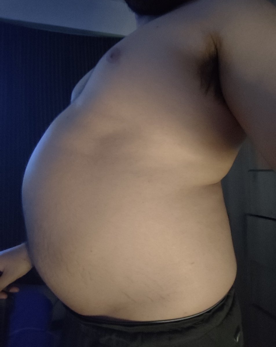 Maxballoon97 tweet media