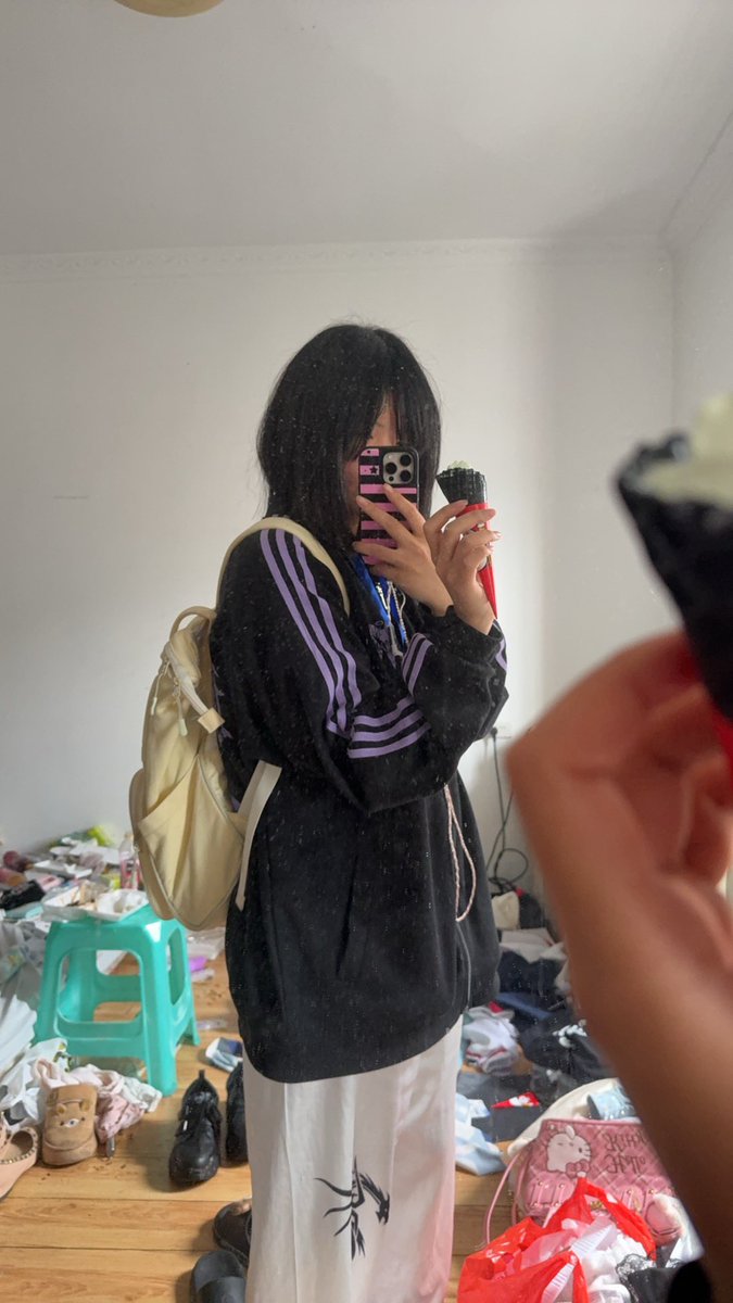 小w万岁 tweet media
