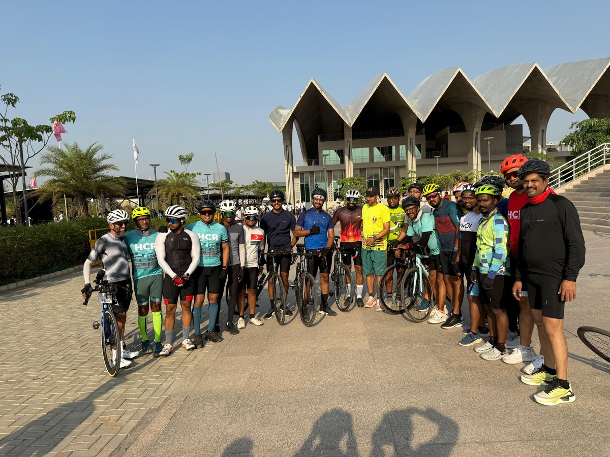 MAshok_ashu's tweet image. #SundaysonCycle @FitIndiaOff @IITHyderabad #Hyderabad #keepfit #Cycling @HydcyclingRev @Ravi_1836