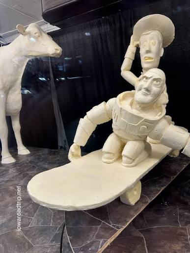 So now THIS is happening!? 🌬🍃 tweet media