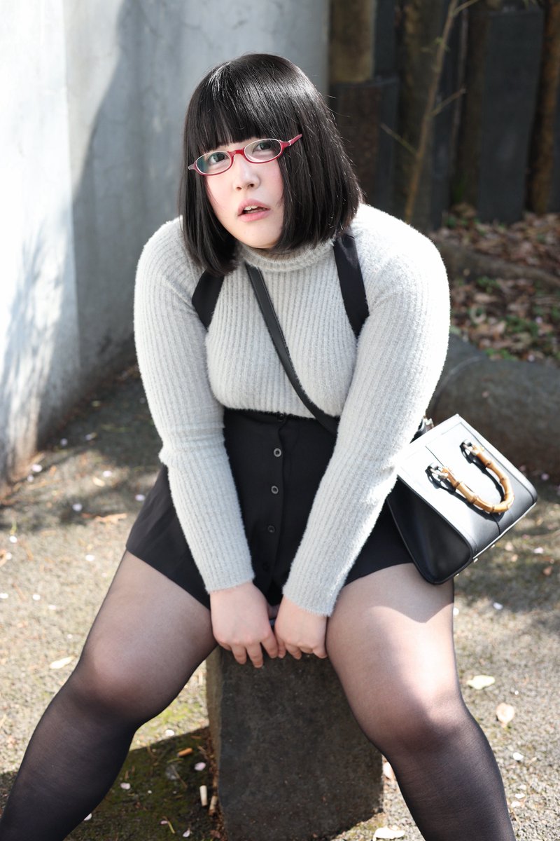 軍艦たん tweet media