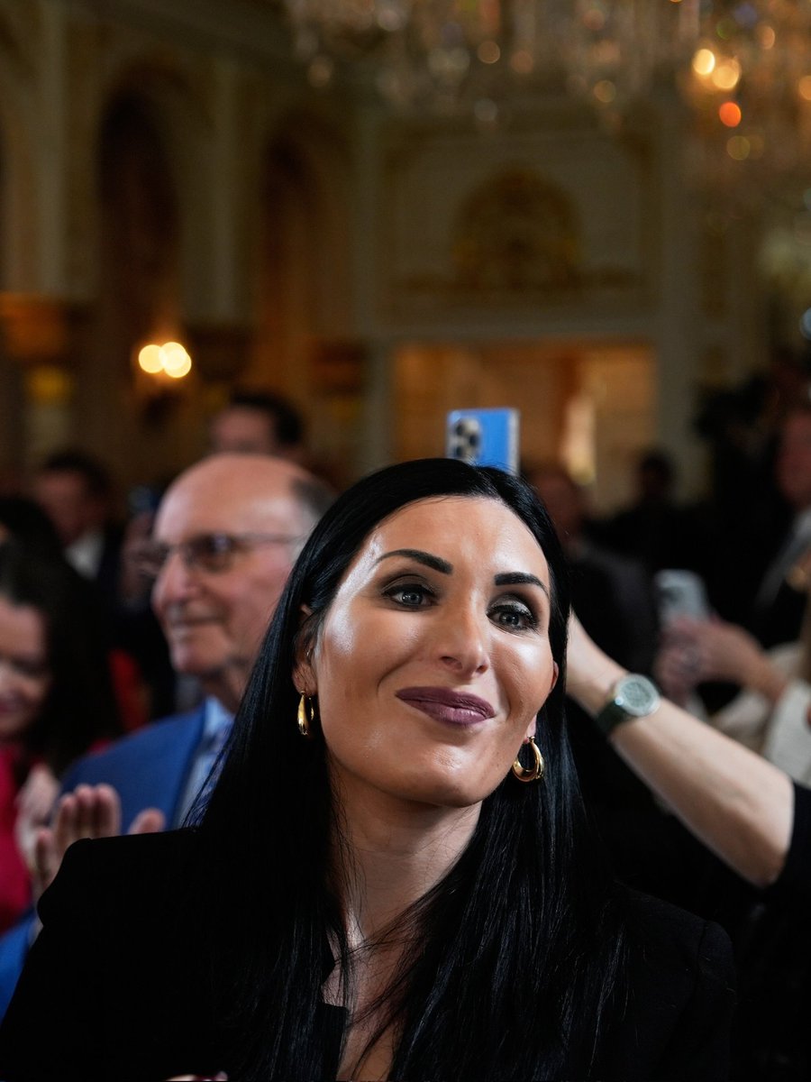 Jay Tippett tweet media