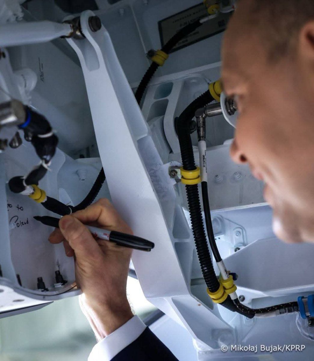 Xavier Glab tweet media