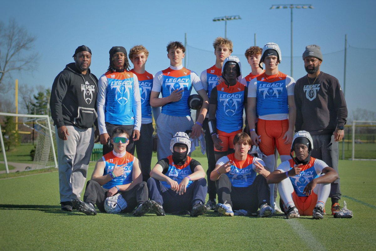 BlakeHayosh's tweet photo. I had a great time this weekend at the @PrepRedzone buckeye blitz. Ended the tournament 2-3 losing in the second round of bracket play. I had two picks playing at safety and multiple catches at wr for a touchdown. @CoachTWiggin @TerrenceIsaac1 @LegacyMI_FBall @LegacyLouAdams https://t.co/Mf3OrNbb30