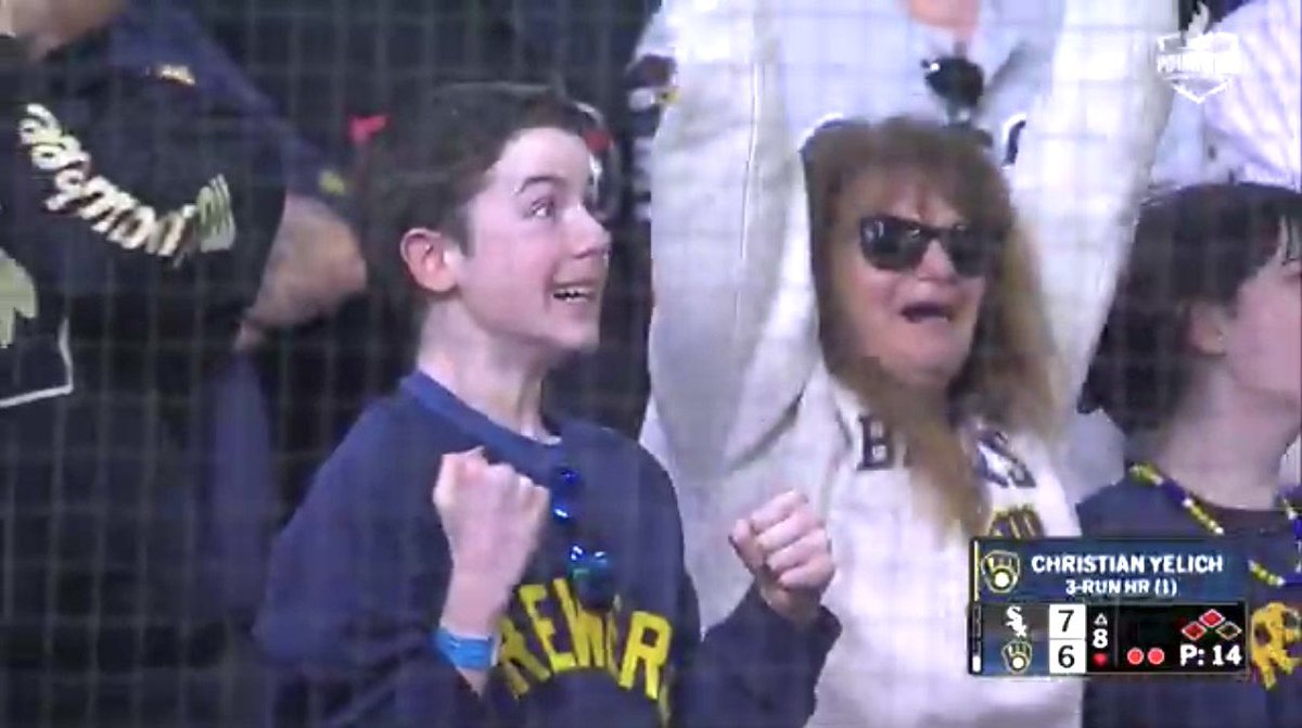 MikeClemensNFL's tweet image. It’s safe to say this kid will never forget yesterday’s game for the rest of his life. 2 out. 2 on. Bottom of the 8th. Yelich to deep right field. Brewers win 9-7. As LOUD as the chants of “Yeli!!” were during his at bat, he told us can’t hear it. He was so in the ZONE. #EPIC