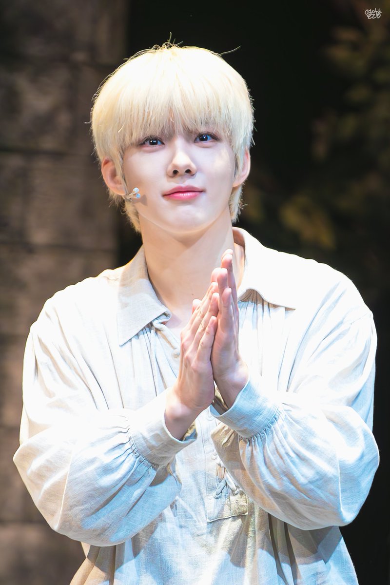 옅은향 tweet media