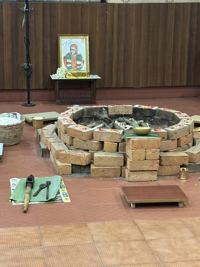 Laxman Sivaramakrishnan tweet media