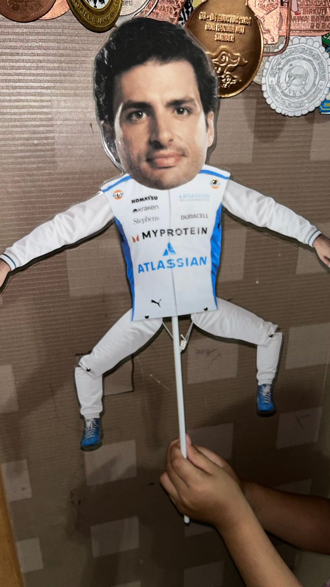 kakai 🪐🦄 tweet media