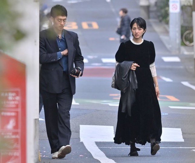 murinomiyu_jp's tweet photo. 満島ひかり（40）と再婚相手、お似合いすぎる https://t.co/x9G9CbKhbn