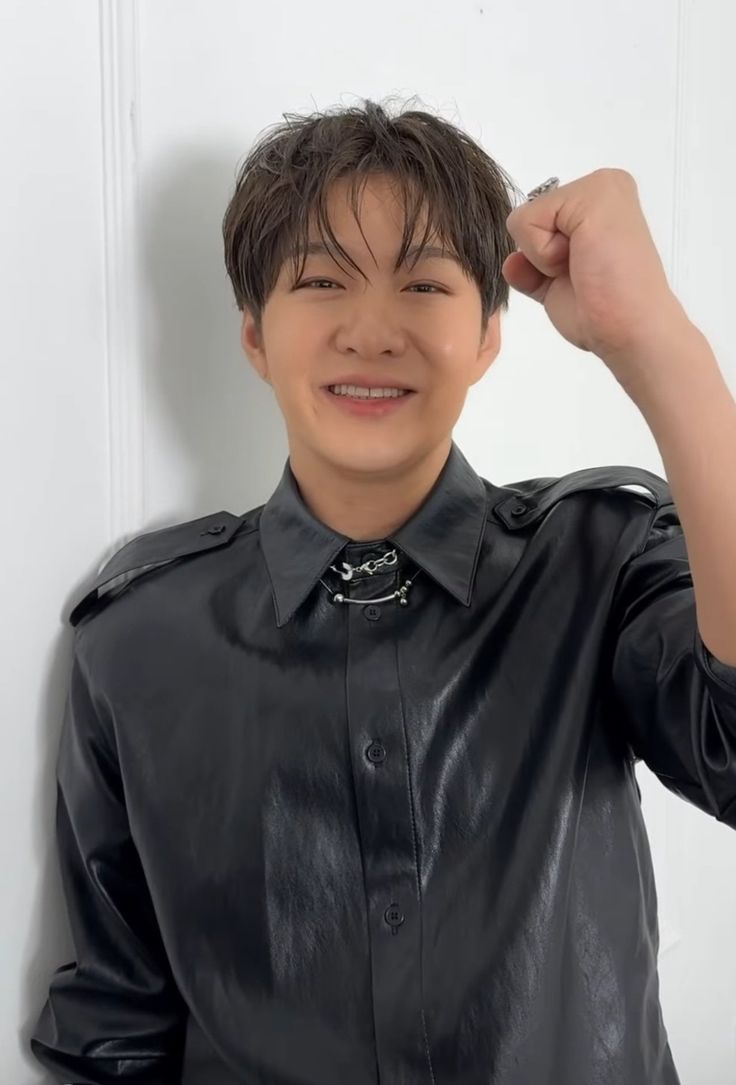 섭해랑ᡣ𐭩 tweet media