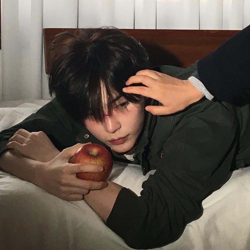 na._.dine tweet media