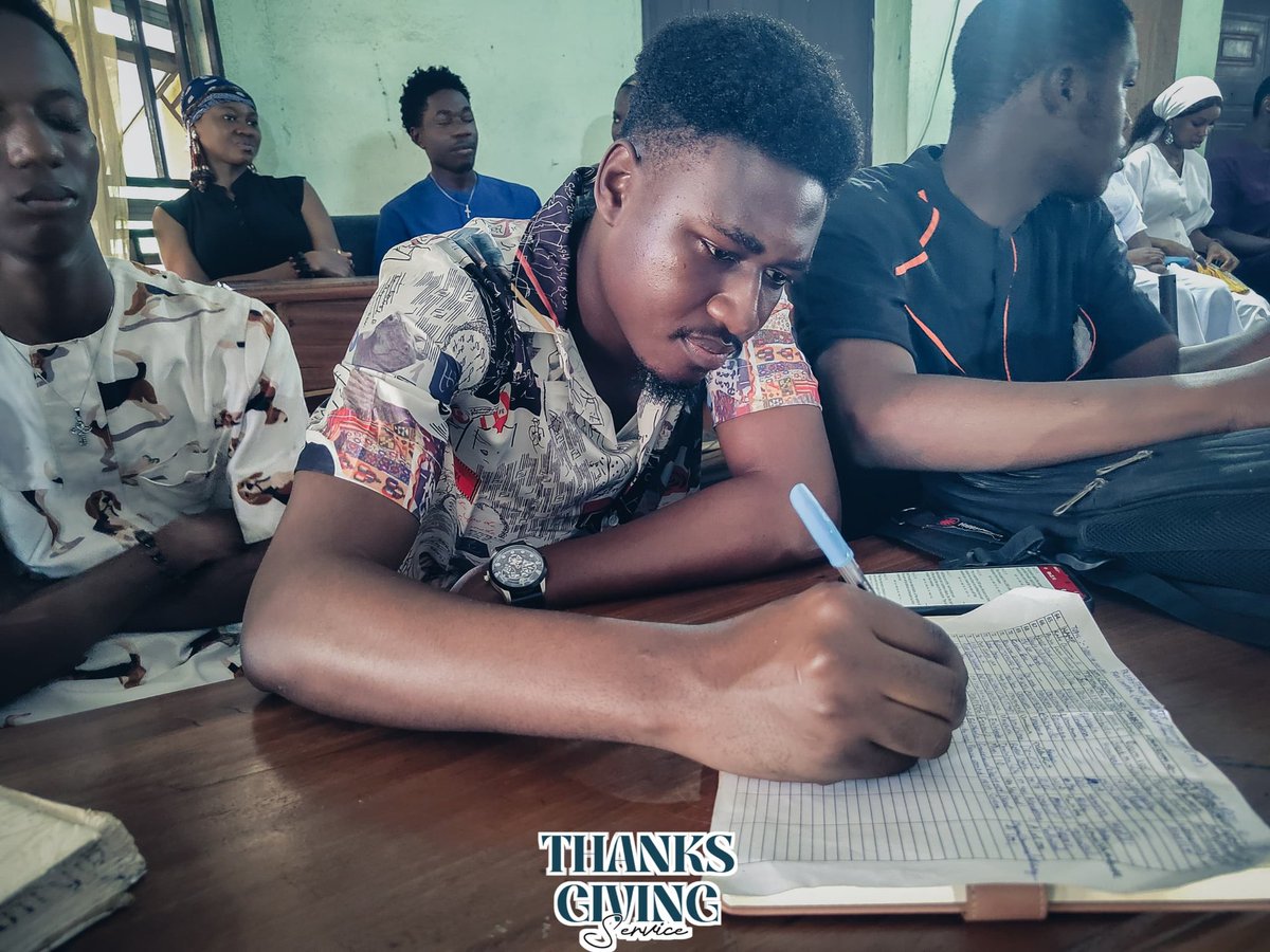 PSF_FUTO's tweet photo. You could feel the focus in the room — people listening closely, writing things down, holding on to every word.
Moments like this remind you that one word can stay with you long after the service ends.
#PSFFUTO #WordMoments #SermonTime # #TakeNotes https://t.co/vDWh0flKHj
