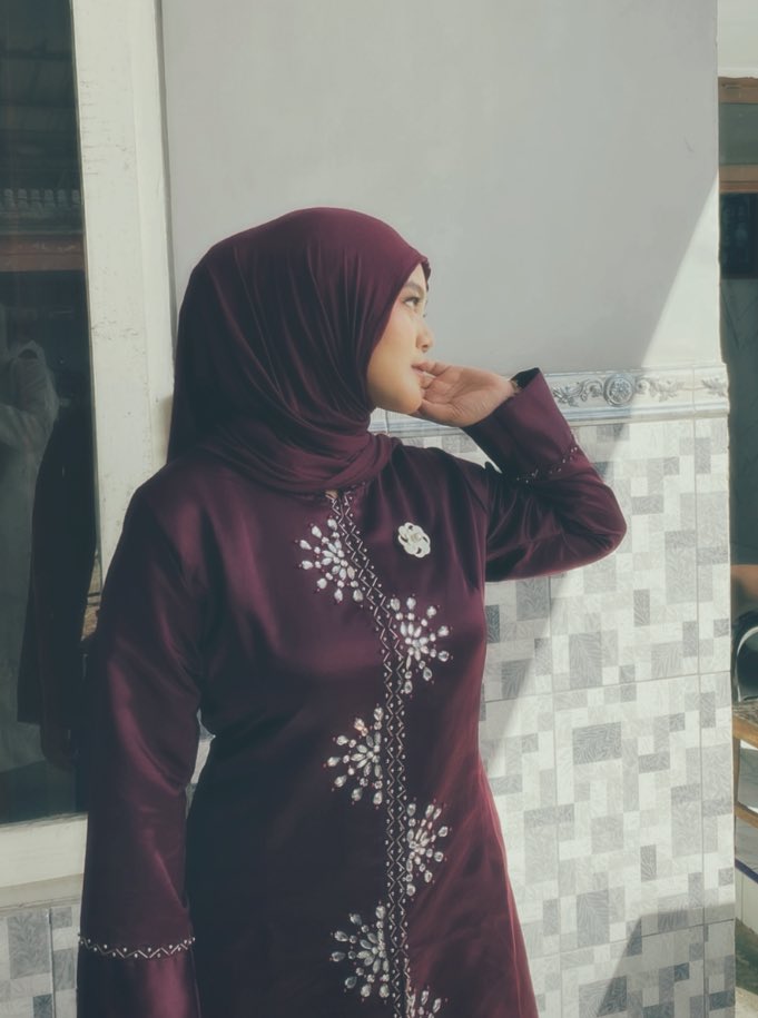 Shawty here$ tweet media