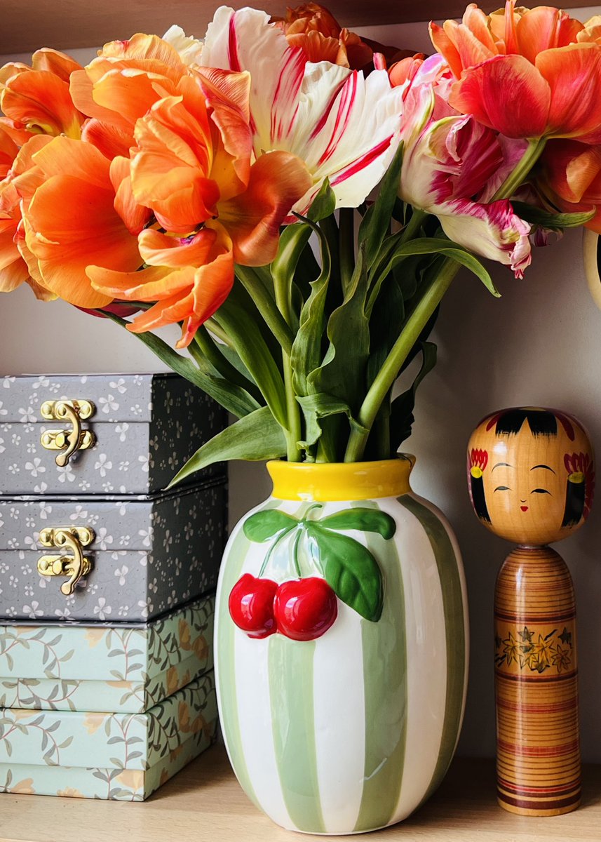 Si regarder les fleurs s’ouvrir était un travail rémunéré.