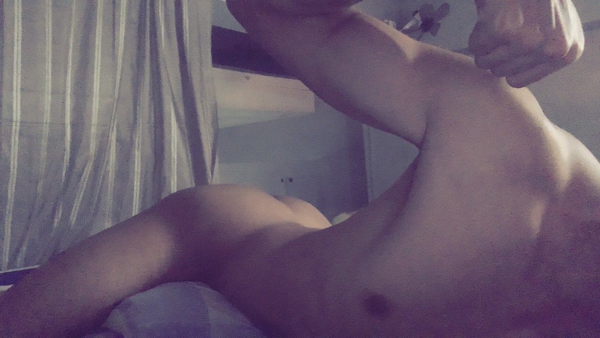 Ryle WTF tweet media