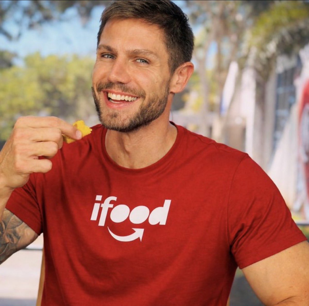 Hay b⚡️ tweet media