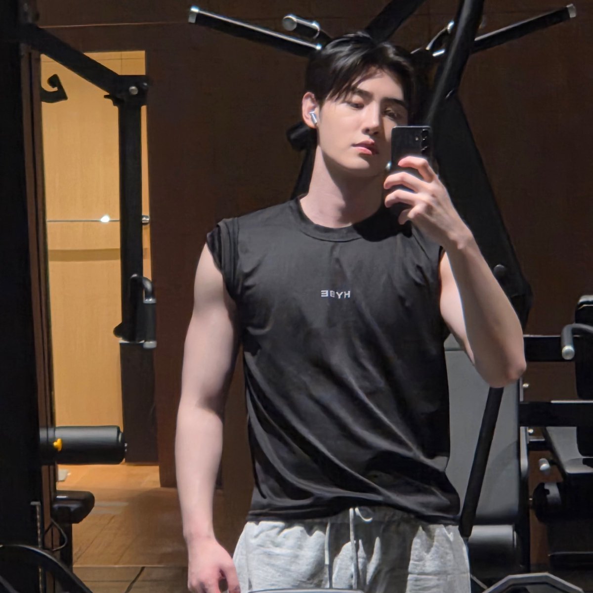 liv♡fan tweet media