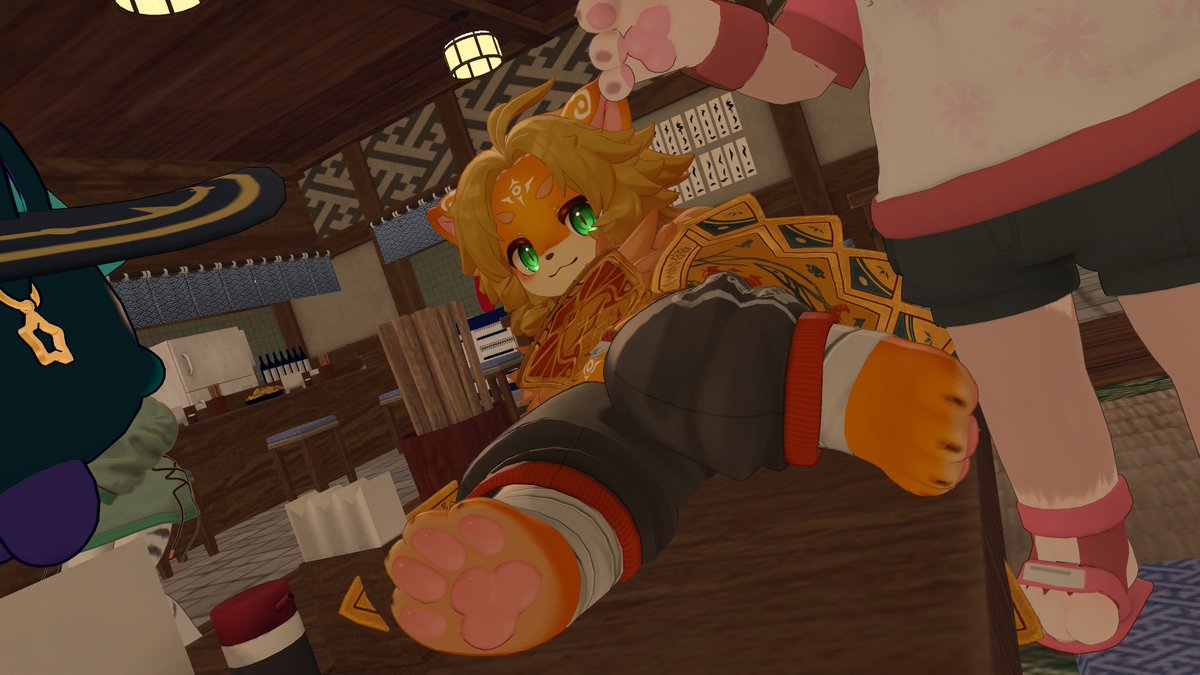 ロー tweet media