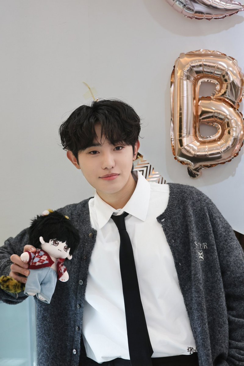 칠칠.CHEOL🍒 tweet media