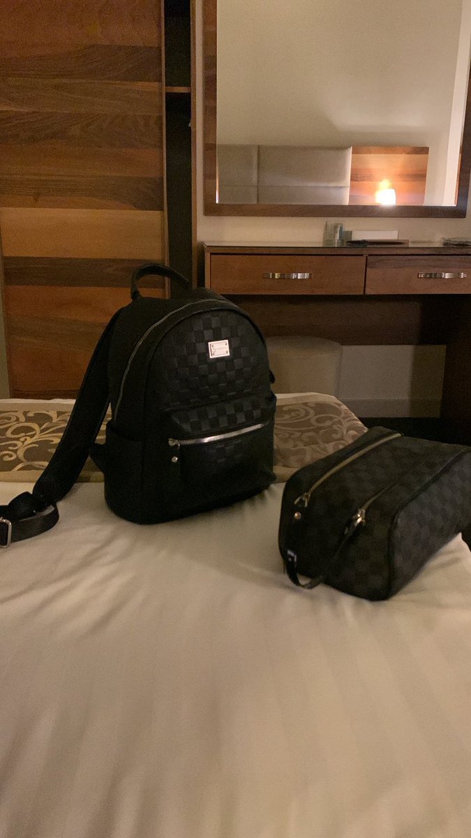 𝙼 🖤 . tweet media