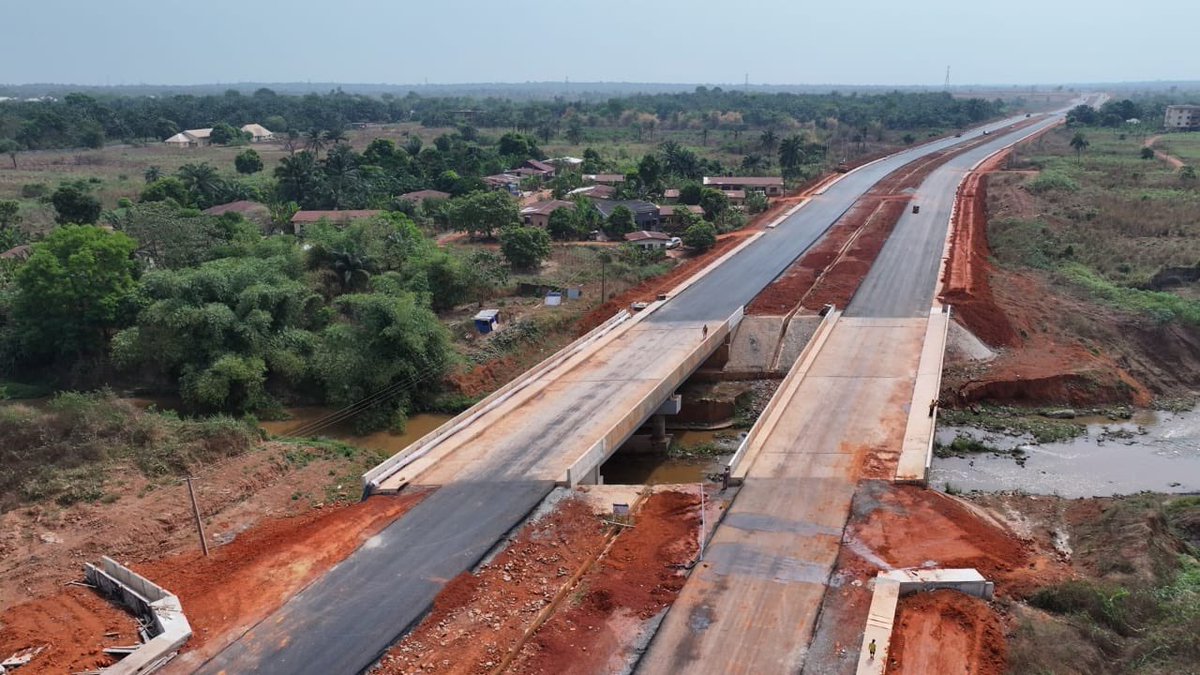 VICTORIA✨ tweet media