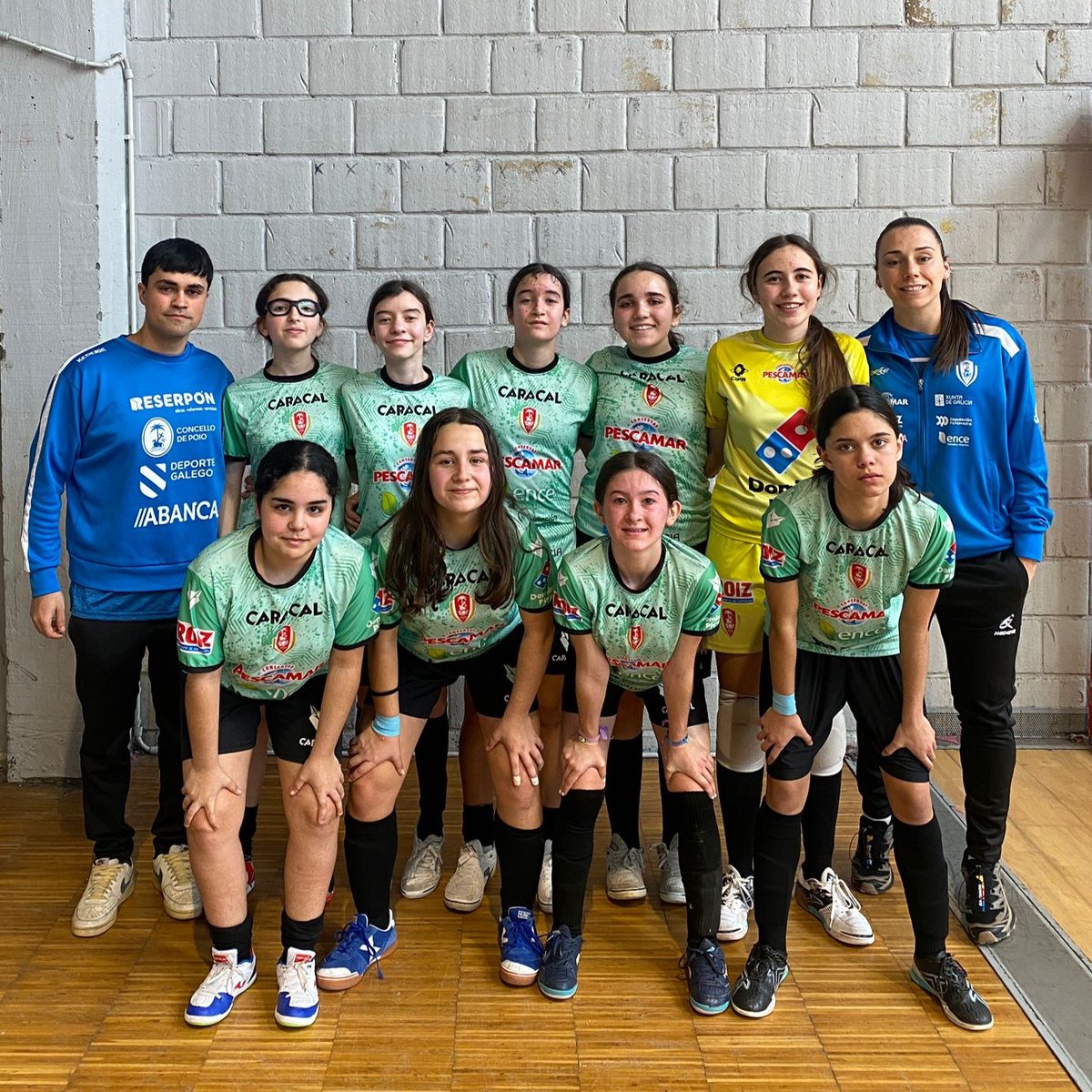 PoioPescamarfs's tweet image. As Escolas Deportivas, en formación nesta última xornada 🫡

#PoioPescamar #EDPoio #DominosPizza #PoioÉFútbolSala