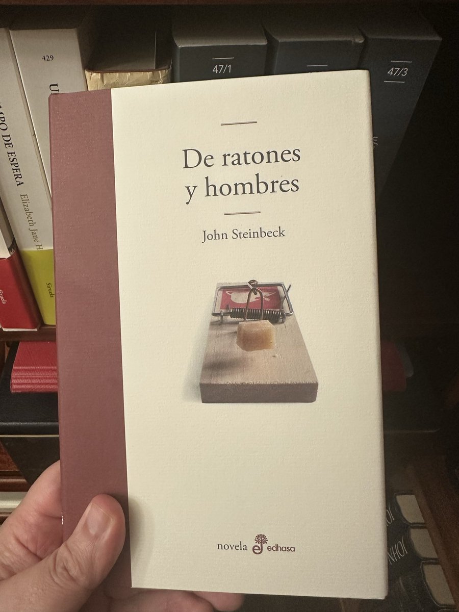 “Los hombres como nosotros, que trabajan en los ranchos, son los tipos más solitarios del mundo. No tienen familia. No son de ningún lugar.
Llegan a un rancho y trabajan hasta que tienen un poco de dinero, y después van a la ciudad y malgastan su dinero,y no les queda más remedio