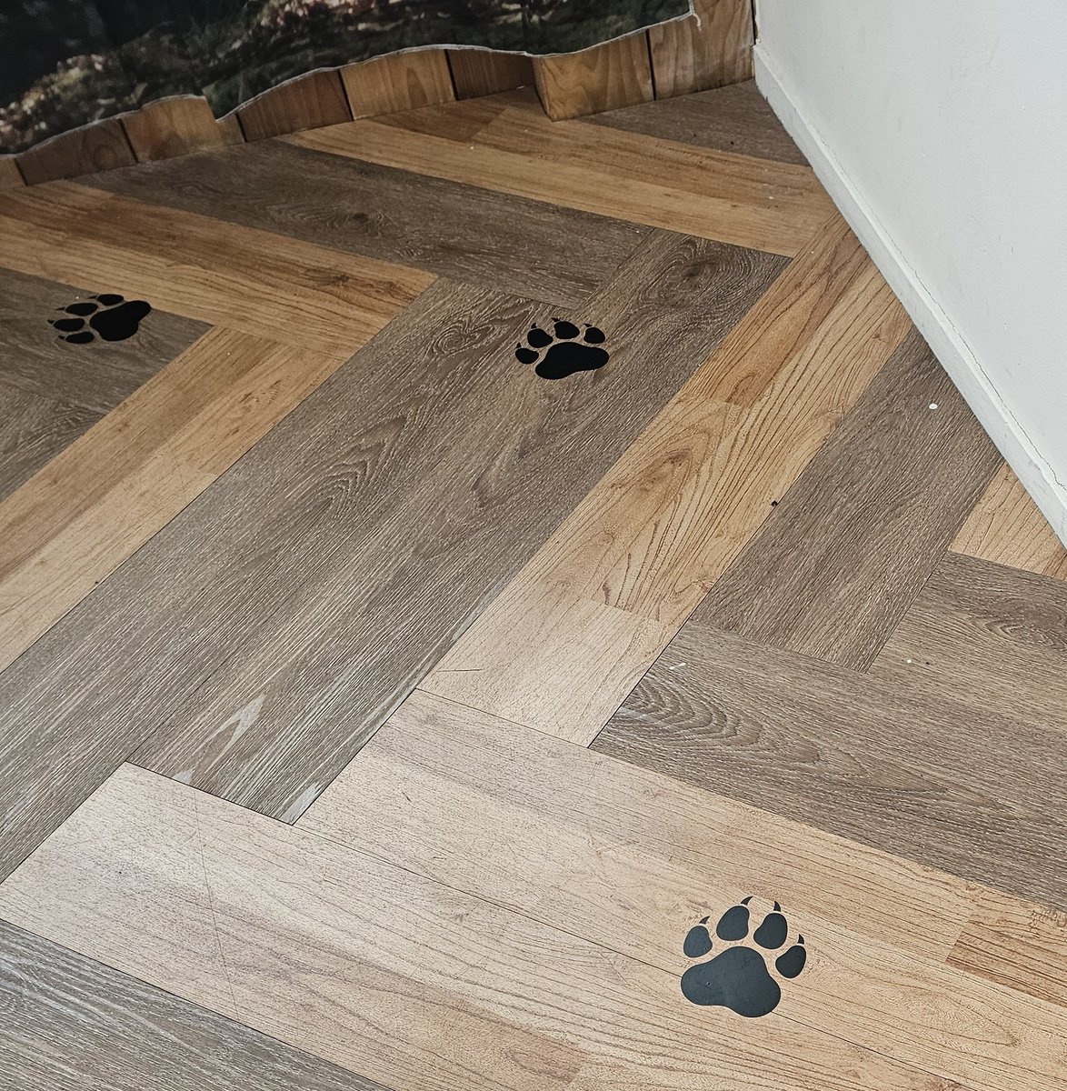 archiveH tweet media