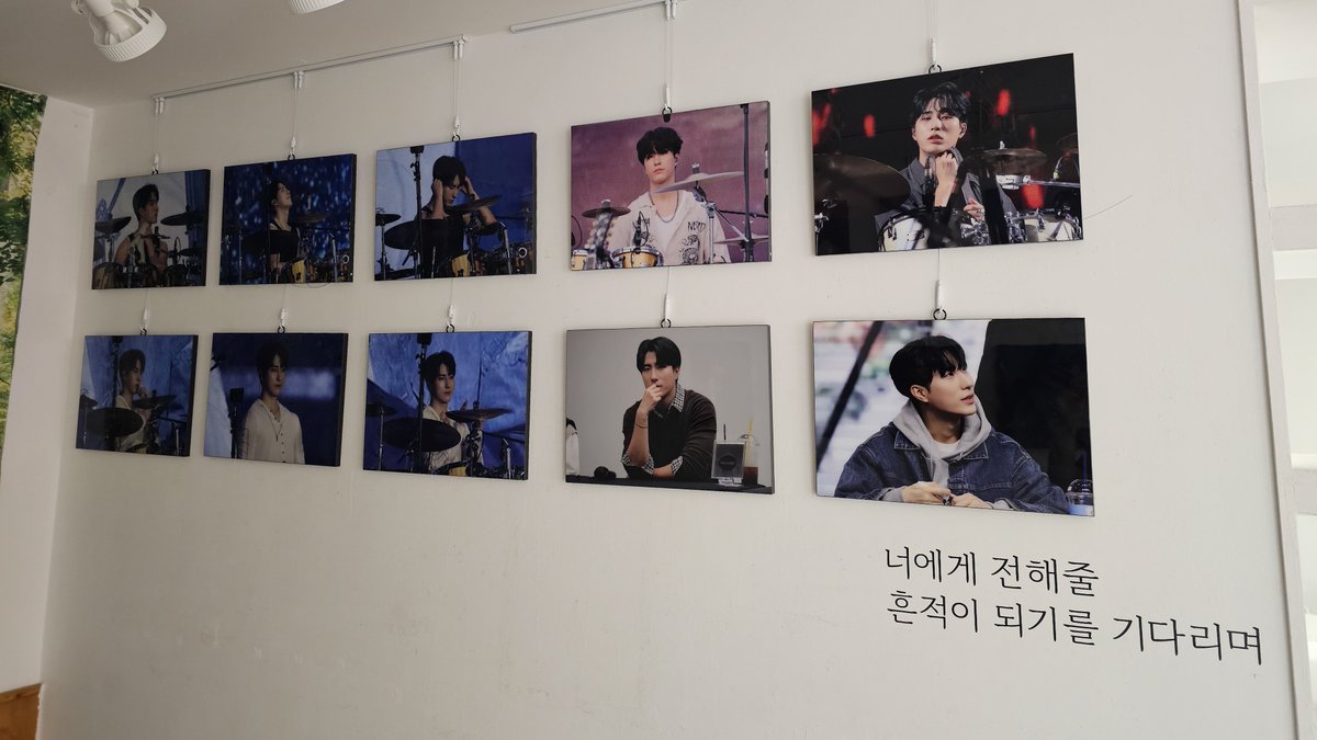 archiveH tweet media