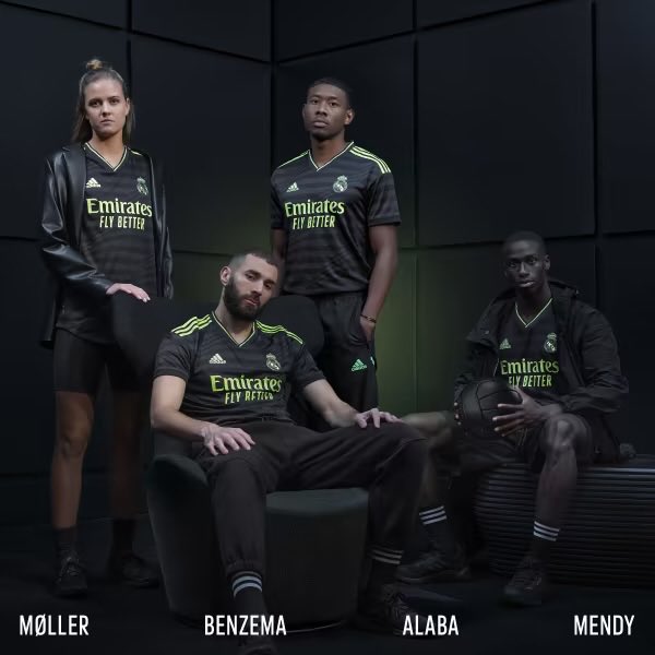 A N zamé🕊️ tweet media