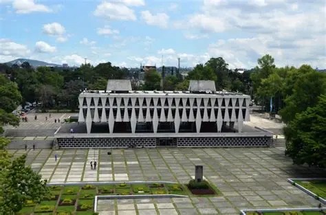 LiberalGt tweet media