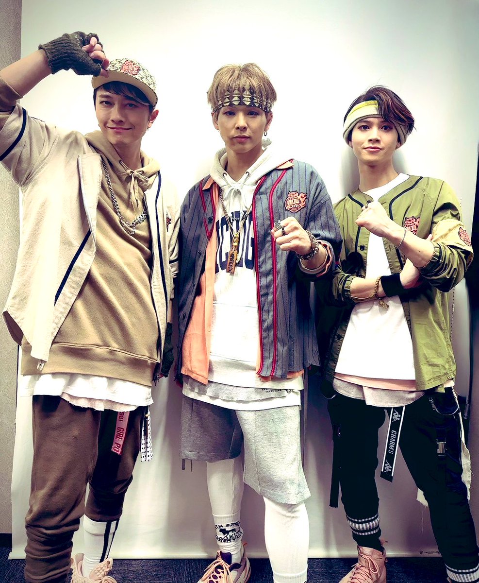 加藤良輔 tweet media