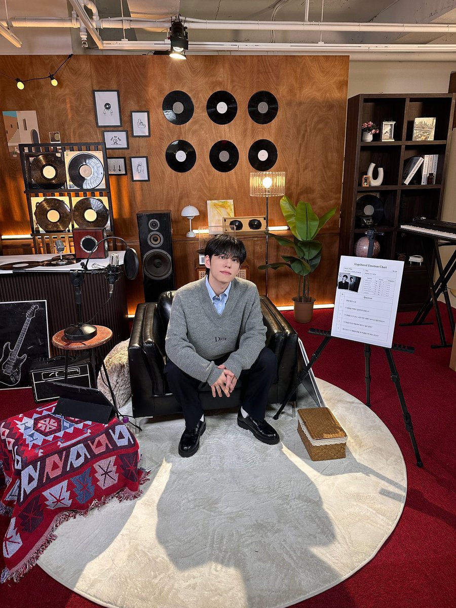 도란 (상태 : 날 구해줘) tweet media