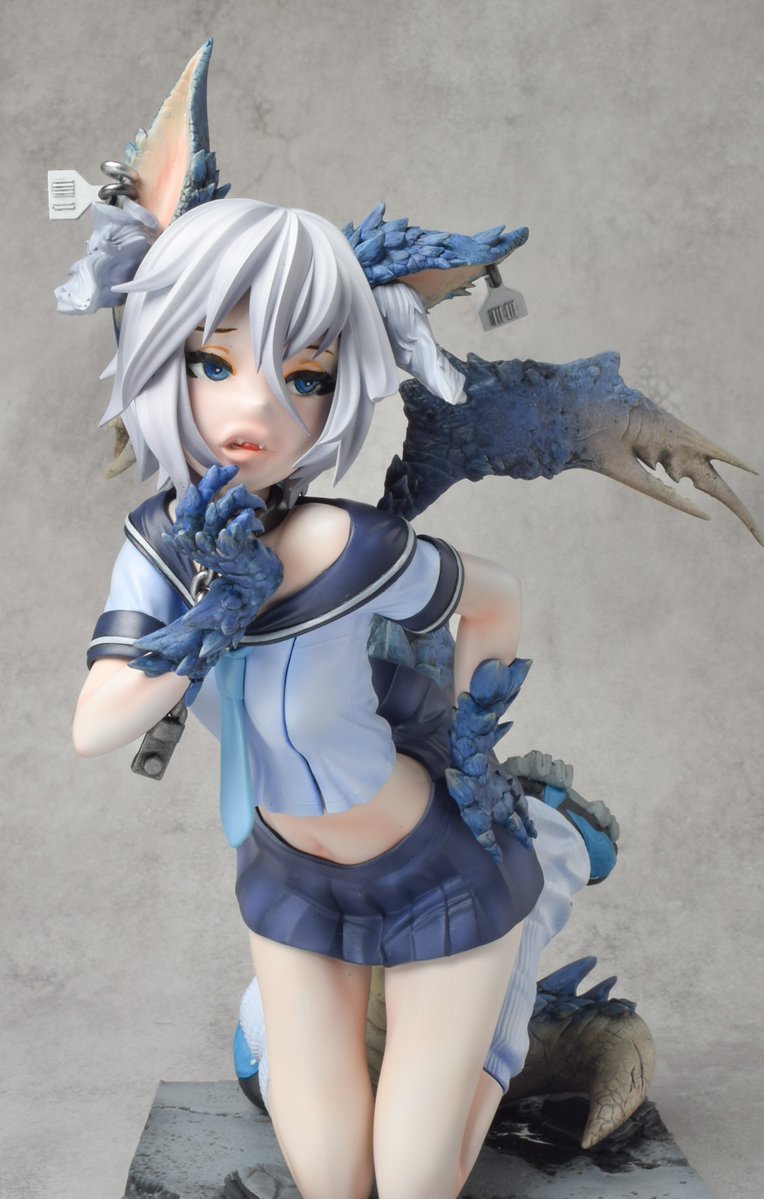 コロ山 tweet media