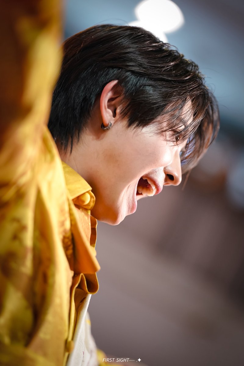 𝘍𝘐𝘙𝘚𝘛 𝘚𝘐𝘎𝘏𝘛── .✦ tweet media