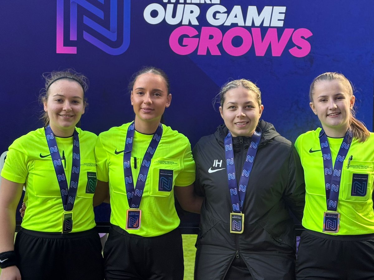 FA Refereeing tweet media