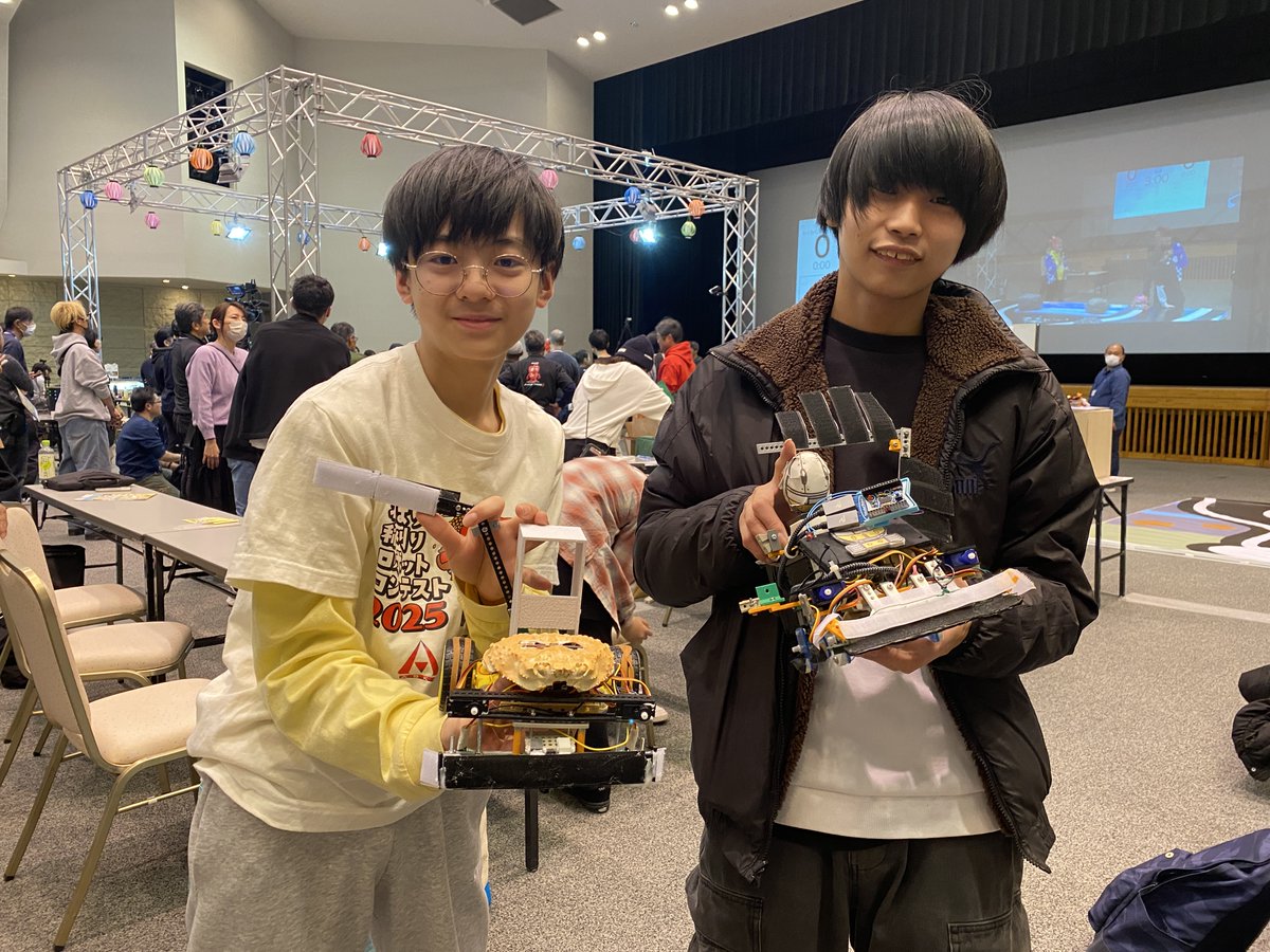 北はりま稲刈りロボットコンテスト🌾 tweet media