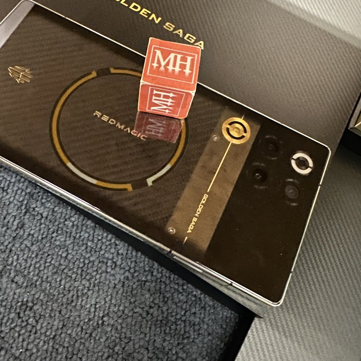 mobilehardwareO's tweet photo. Nubia Red Magic 11 Pro series
Golden Saga Limited Edition
24GB RAM + 1TB ROM

Gold colour liquid cooling and lightweight carbon fiber cum sapphire glass.

It also comes with exclusive limited edition accessories with it.

#mobilehardwareofficial

#REDMAGIC11Pro https://t.co/StilCzW5WK