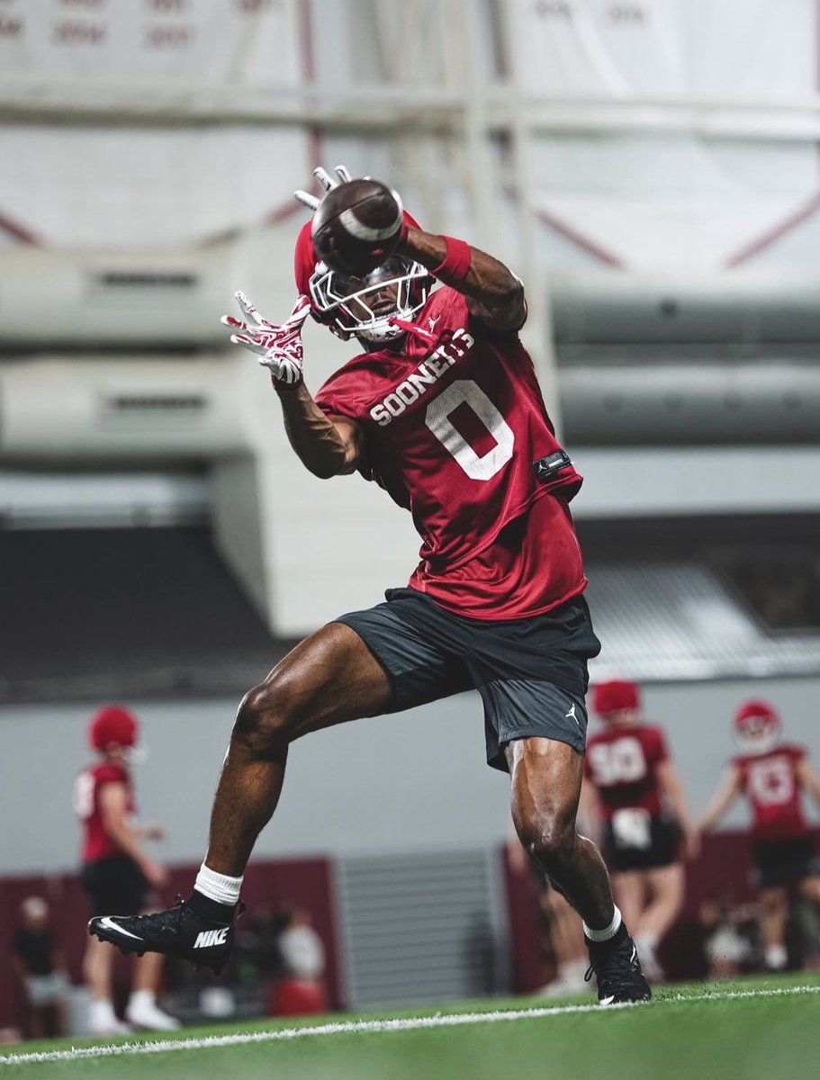 Emmett Jones tweet media