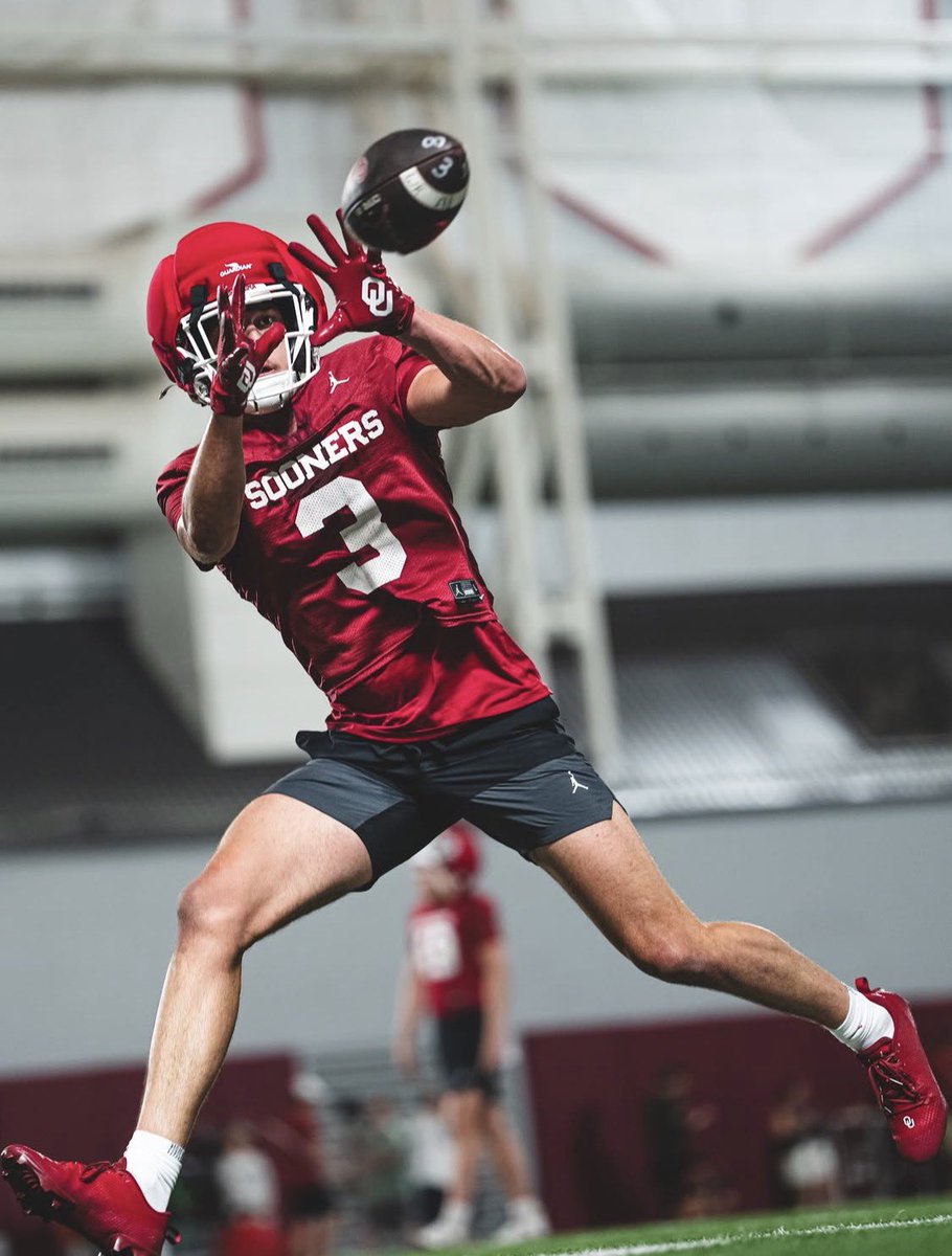 Emmett Jones tweet media