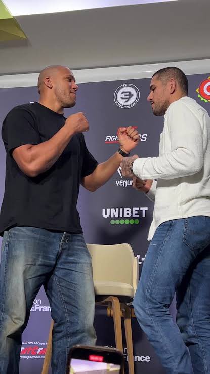 Dovy🔌 tweet media