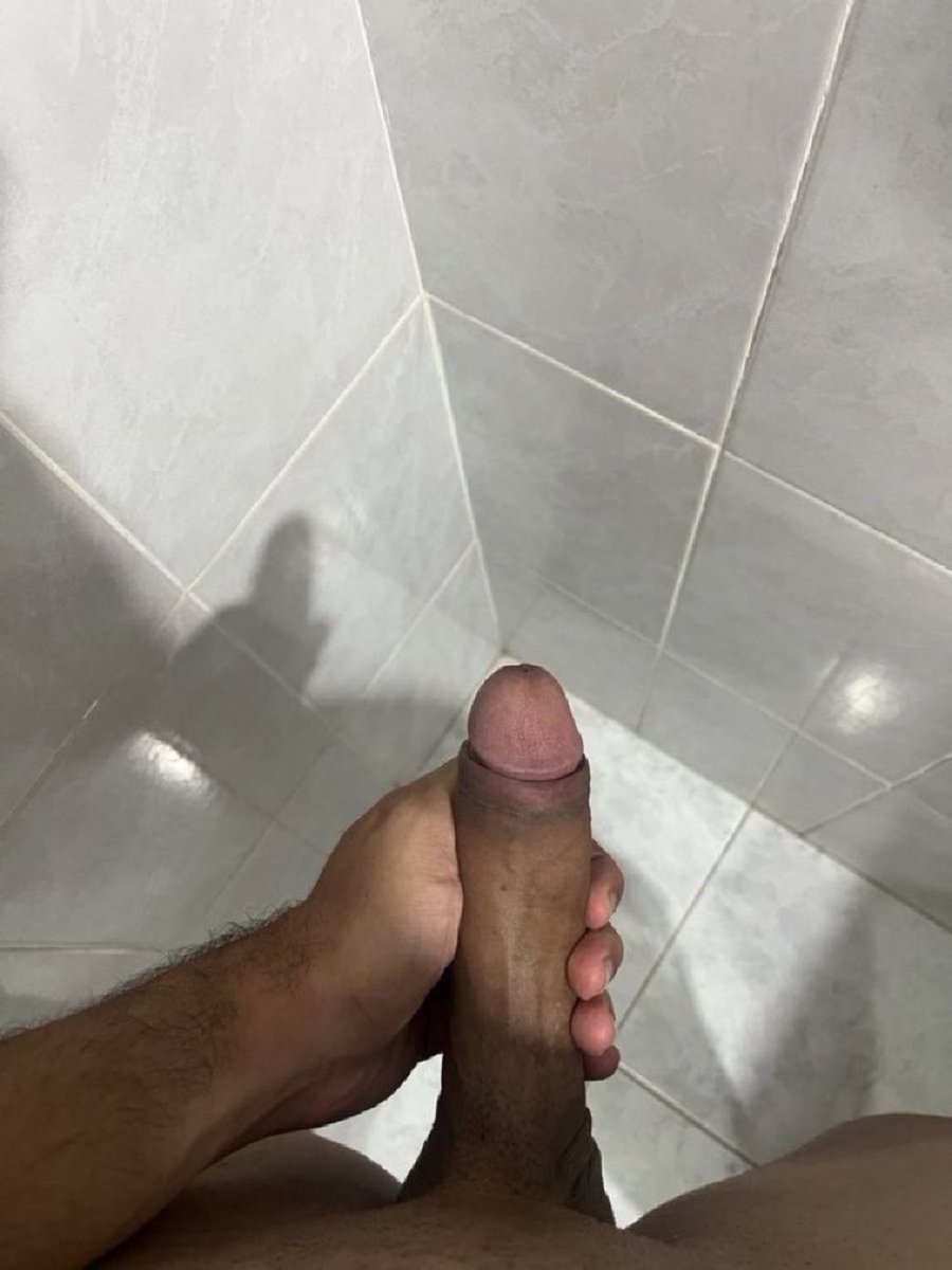 dabaixada tweet media