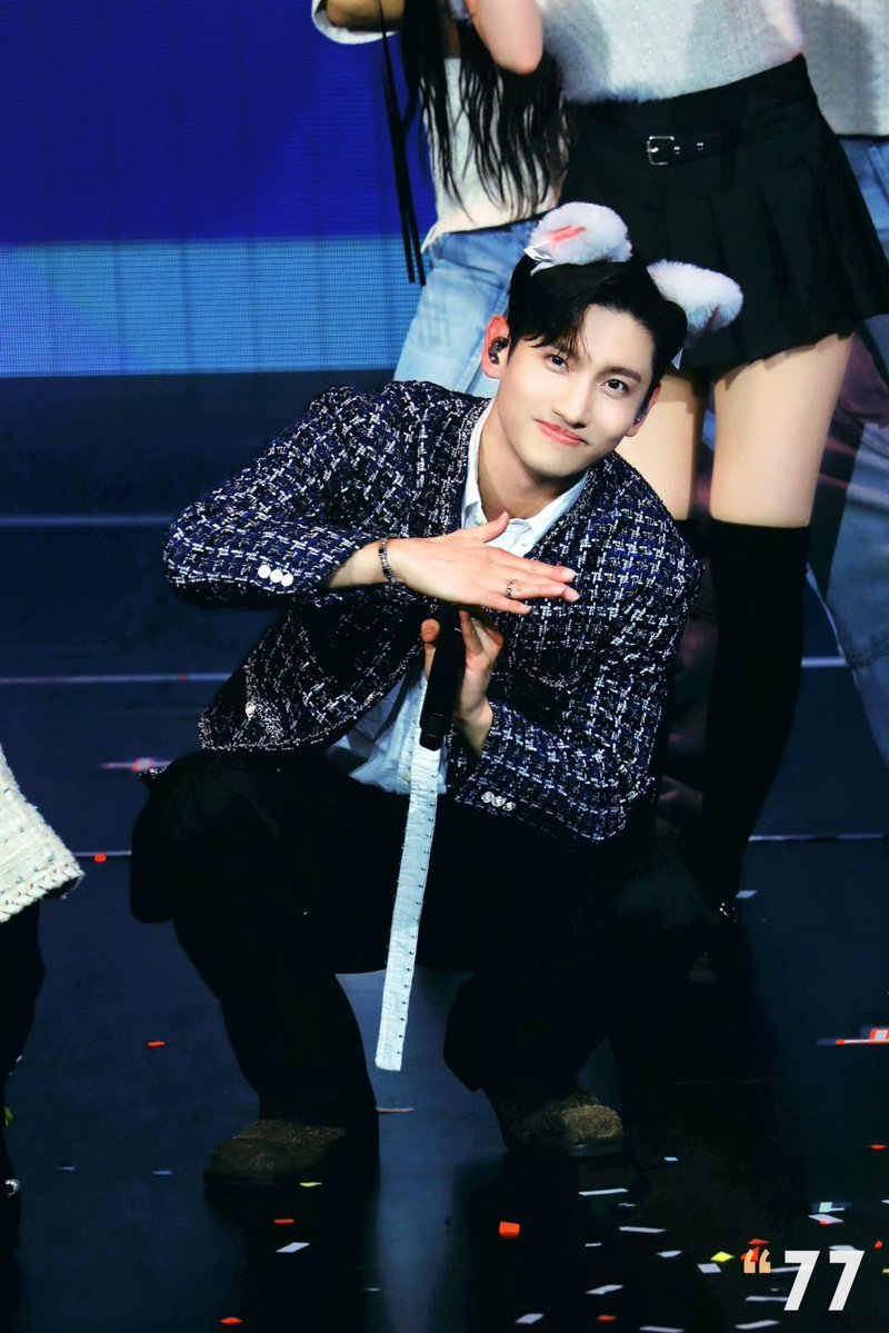 Time_Of_Shim_218 tweet media