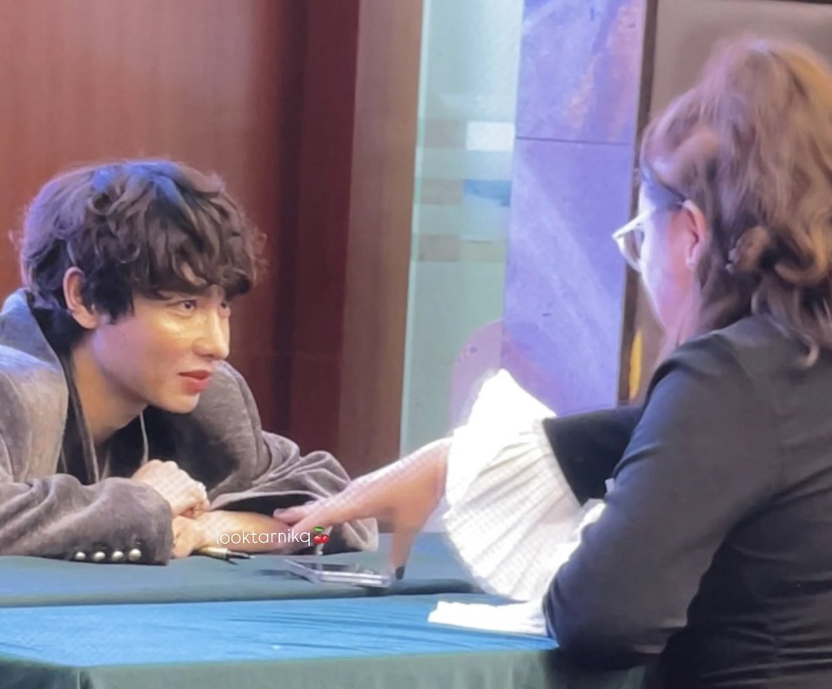 looktarn 🍒 tweet media