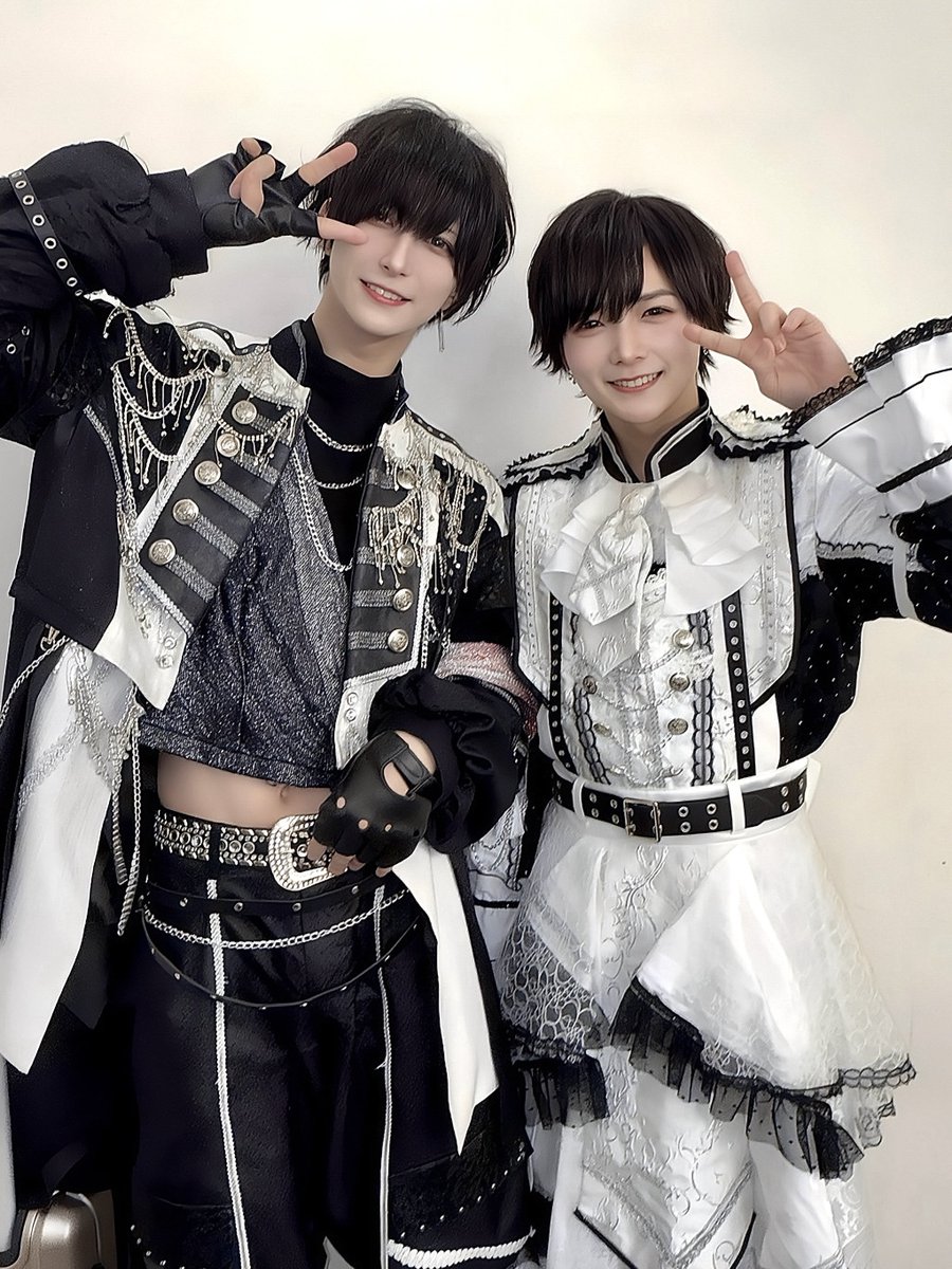 緋灯カケル tweet media