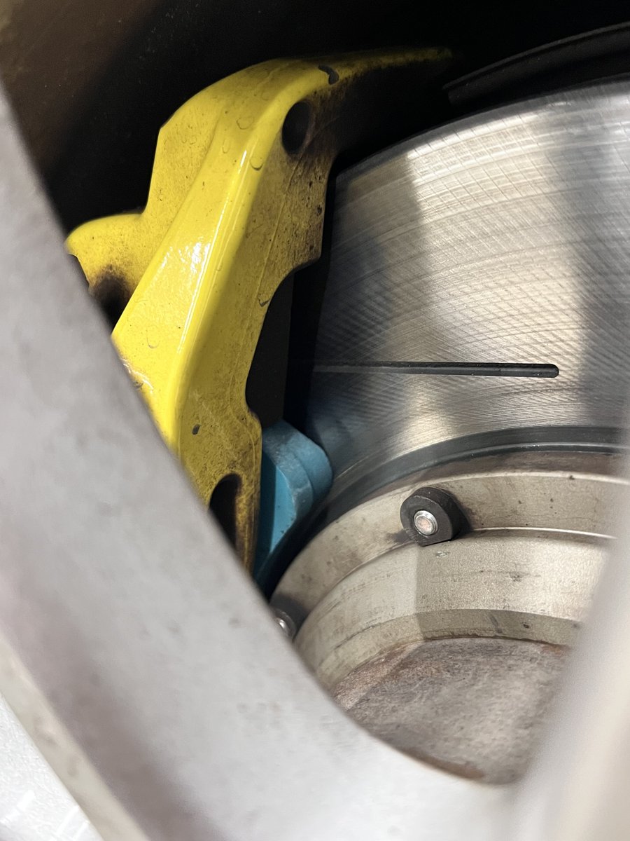 いぶお tweet media