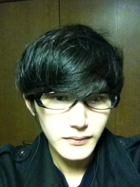 てすや tweet media