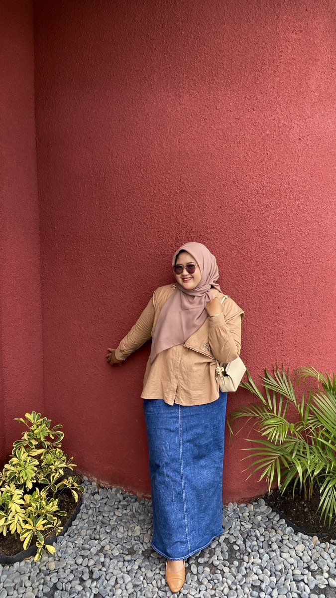 Nofi Aja. tweet media