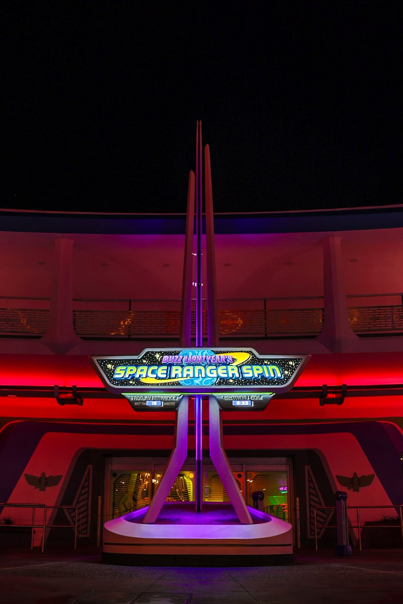DisneyParks's tweet image. Calling all Space Rangers 🧑‍🚀 Enjoy a first look of the Buzz Lightyear’s Space Ranger Spin marquee at Magic Kingdom 🚀✨
